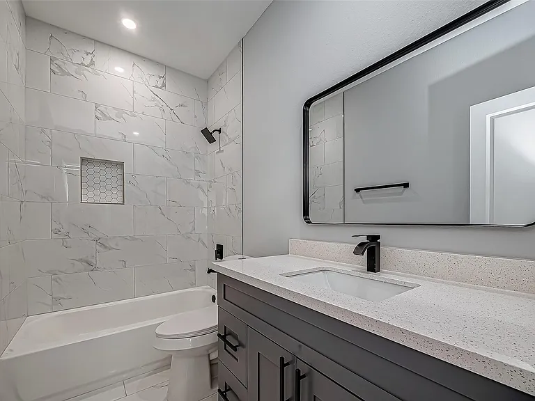 7234 Saint Augustine St #A — Photo 17