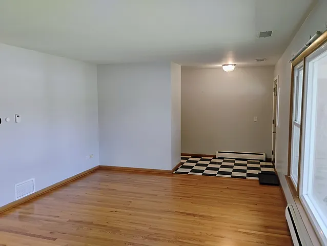 904 S Edward St — Photo 9