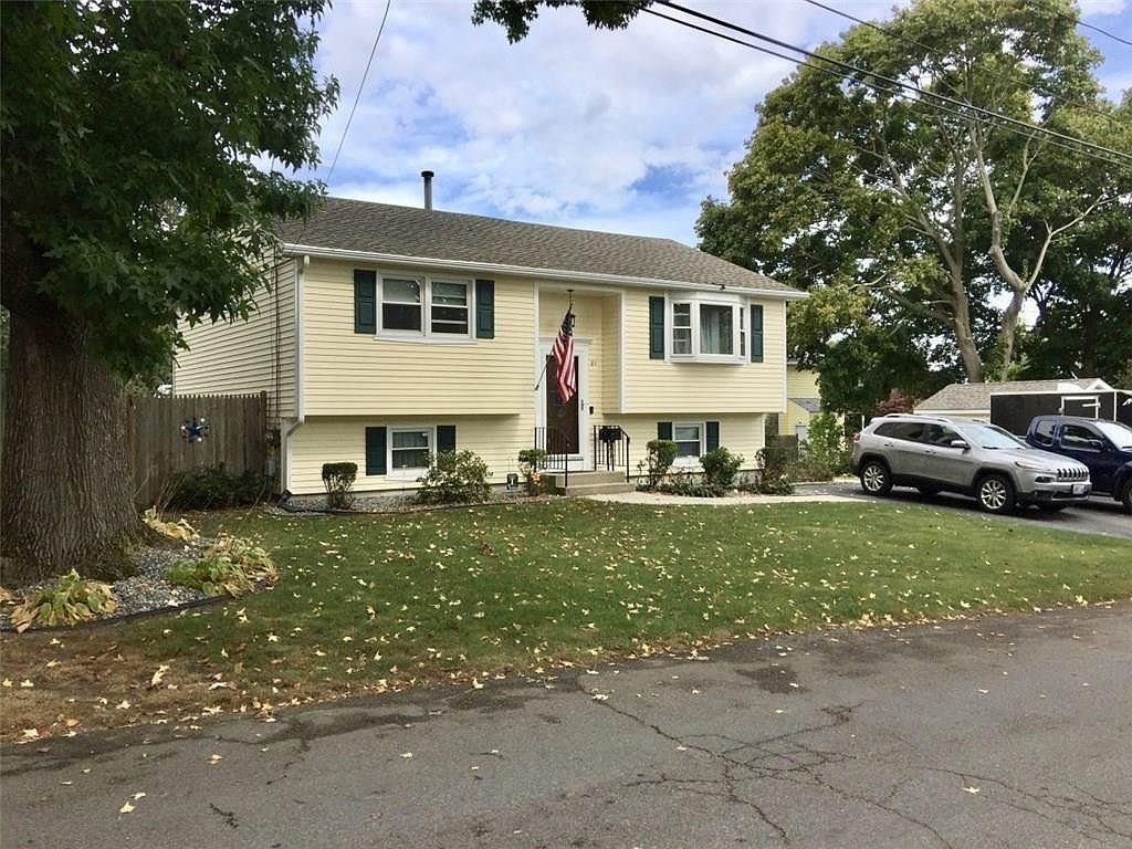81 Longmeadow Ave, Warwick, RI 02889 Zillow