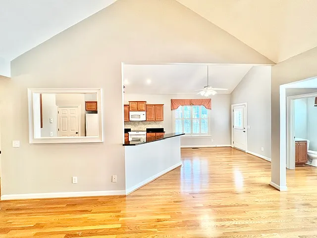 606 Trillium Ct — Photo 25