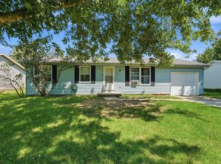 627 E Jefferson St, Warren, IN 46792
