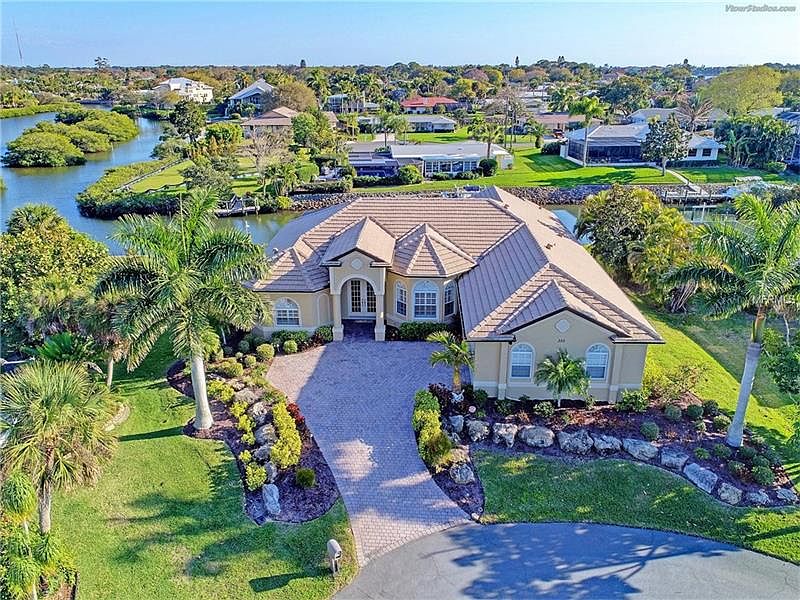1st image of 355 Renoir Dr