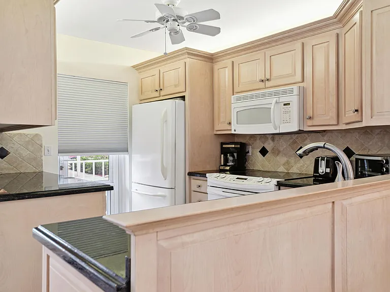 3100 S Ocean Blvd #116 — Photo 4