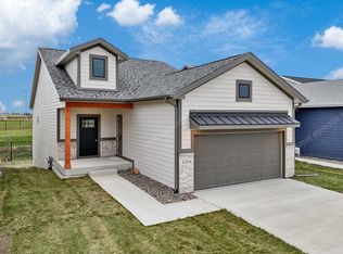 1204 NW Sproul Dr, Waukee, IA 50263