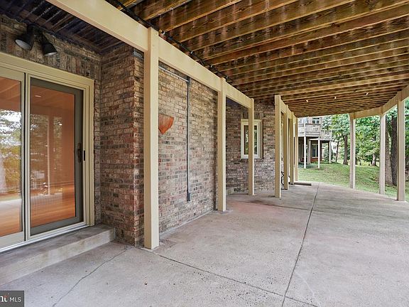 4th image of 9844 Avenel Farm Dr
