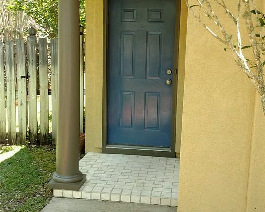 3rd image of 1629 Berry Hill Ct