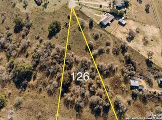 126 Rancho Vis, Floresville, TX 78114