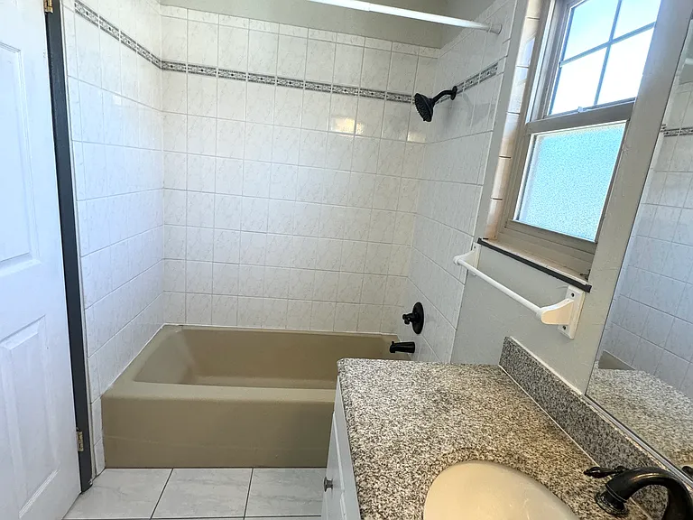 36320 La Salle Dr — Photo 13