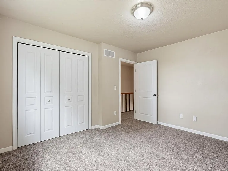 1694 Burr Dr — Photo 13