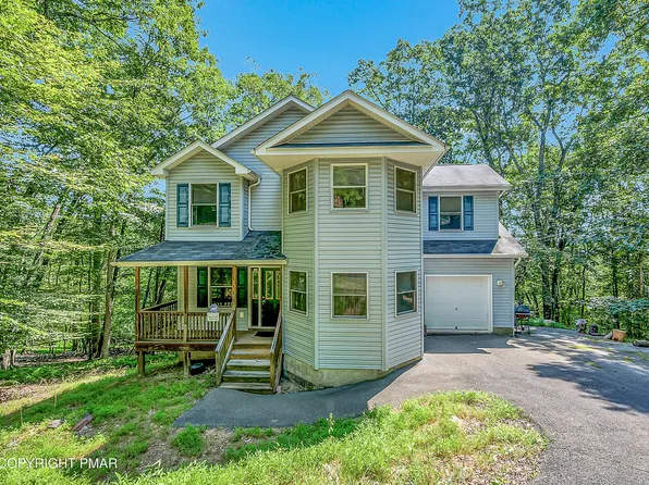 164 Bellingham Dr, Bushkill, PA 18324