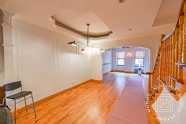 Rented by Nolita Group