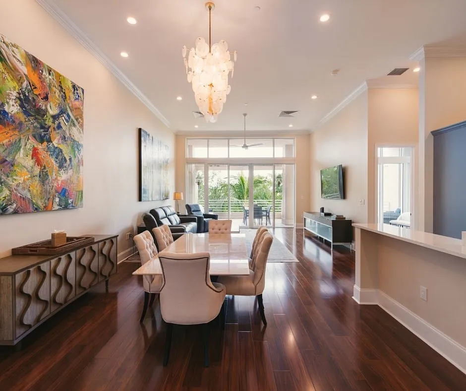 3 bed, 3.5 bath, 3126 sqft, $14,000 — Photo 2