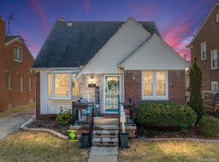13113 Catalpa St, Southgate, MI 48195