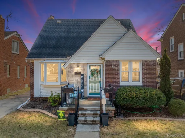 13113 Catalpa St, Southgate, MI 48195