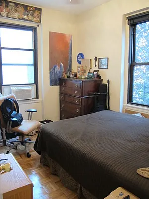 Sold by Aidonis Realty | media 4