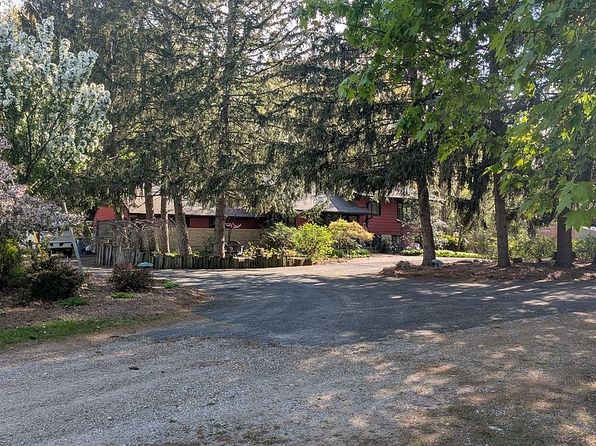 306 Menke Rd