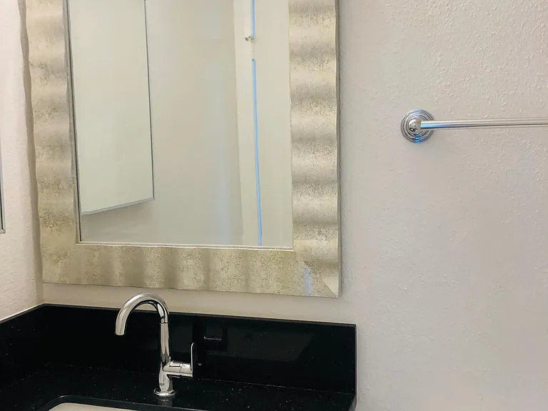 500 S Saint Andrews Pl #101 — Photo 8