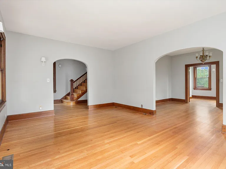 1431 N Fillmore St — Photo 12