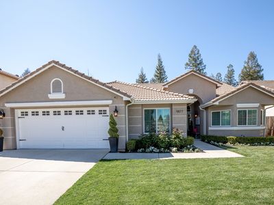 9877 N Boyd Ave, Fresno, CA, 93720