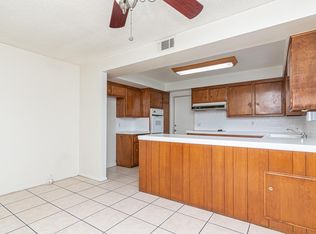 691 S Juanita St, Hemet, CA 92543