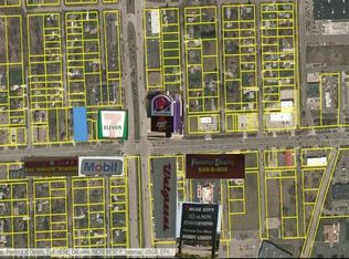 Eureka Rd, Taylor, MI 48180