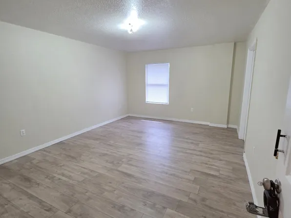 1912 3rd Ave E #E-2, Palmetto, FL 34221