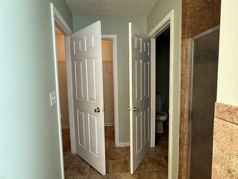 755 Tara Bnd — Photo 17