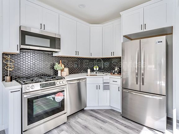 4th image of 4506 Moraga Ave #1