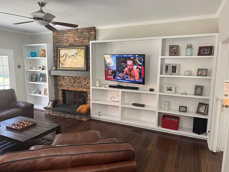 405 Wexford Ct — Photo 5