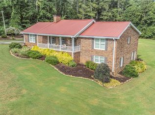 733 Owens Rd, Canton, GA 30115