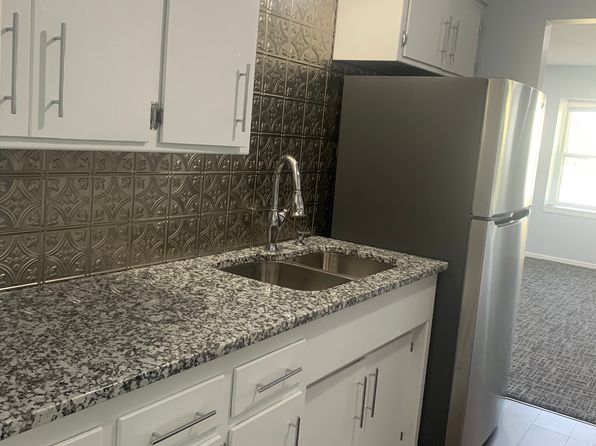 2626 McMenemy St APT B, Saint Paul, MN 55117