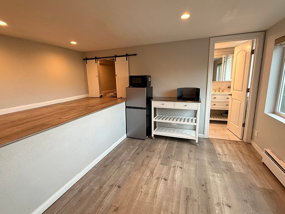 1st image of 261 Howth St