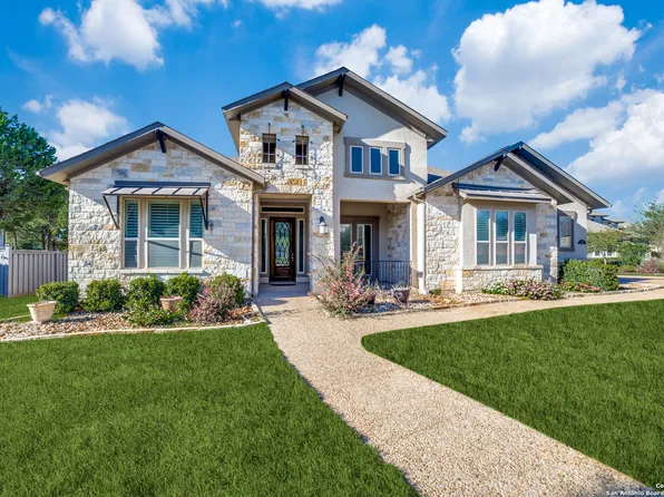 924 WOODLAND OAKS, New Braunfels, TX 78132