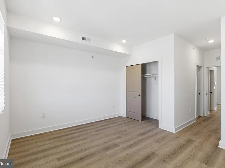 2534 N 11th St #2 — Photo 9