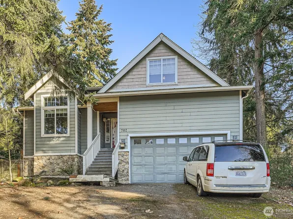 702 SW 358th Street, Federal Way, WA 98023