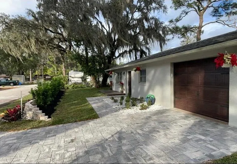 5335 Lemon Ave — Photo 3