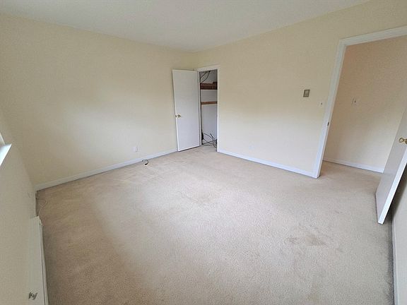 5th image of 149 Milk St APT 20