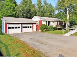 5 Mount Pleasant St, Waterville, ME 04901