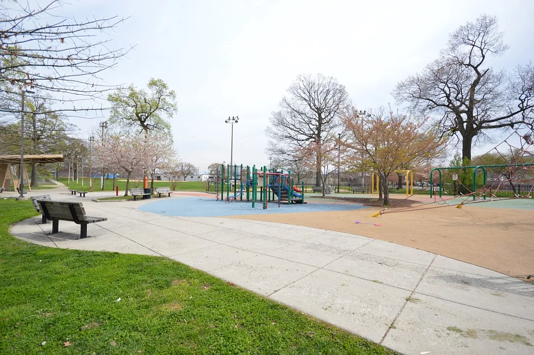 7201 Edmund St — Photo 1