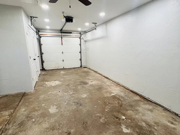 3615 N Grant St — Photo 16