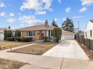 423 E Lindbergh St, Appleton, WI 54911