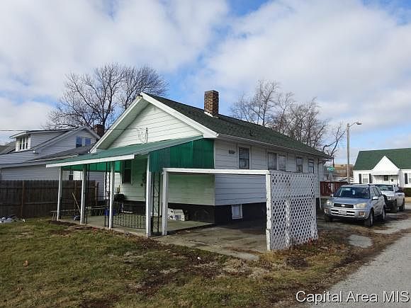 2nd image of 232 E Pine St