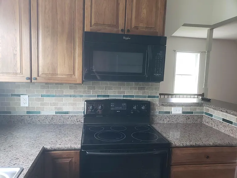 180 Marrs Ln — Photo 9