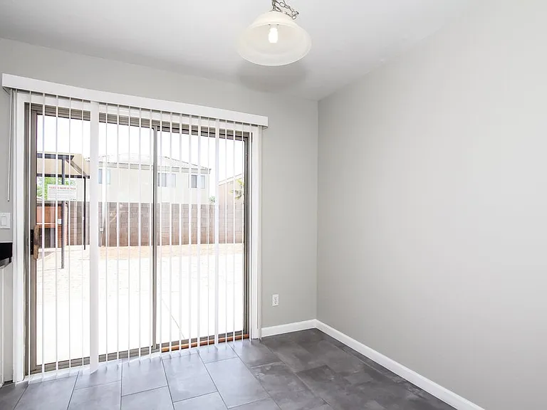 12417 W Larkspur Rd — Photo 5