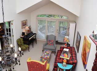 N21W24202 Cumberland Dr #23I, Pewaukee, WI 53072