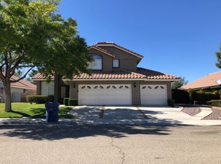 39755 Tesoro Ln, Palmdale, CA 93551