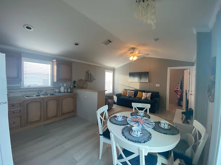 65821 Overseas Hwy #400 — Photo 3