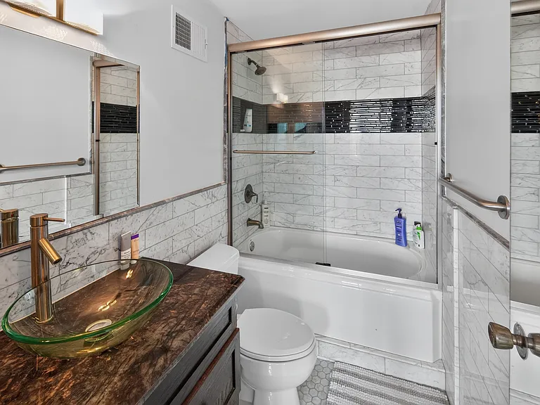 4945 Cass St #1101 — Photo 29