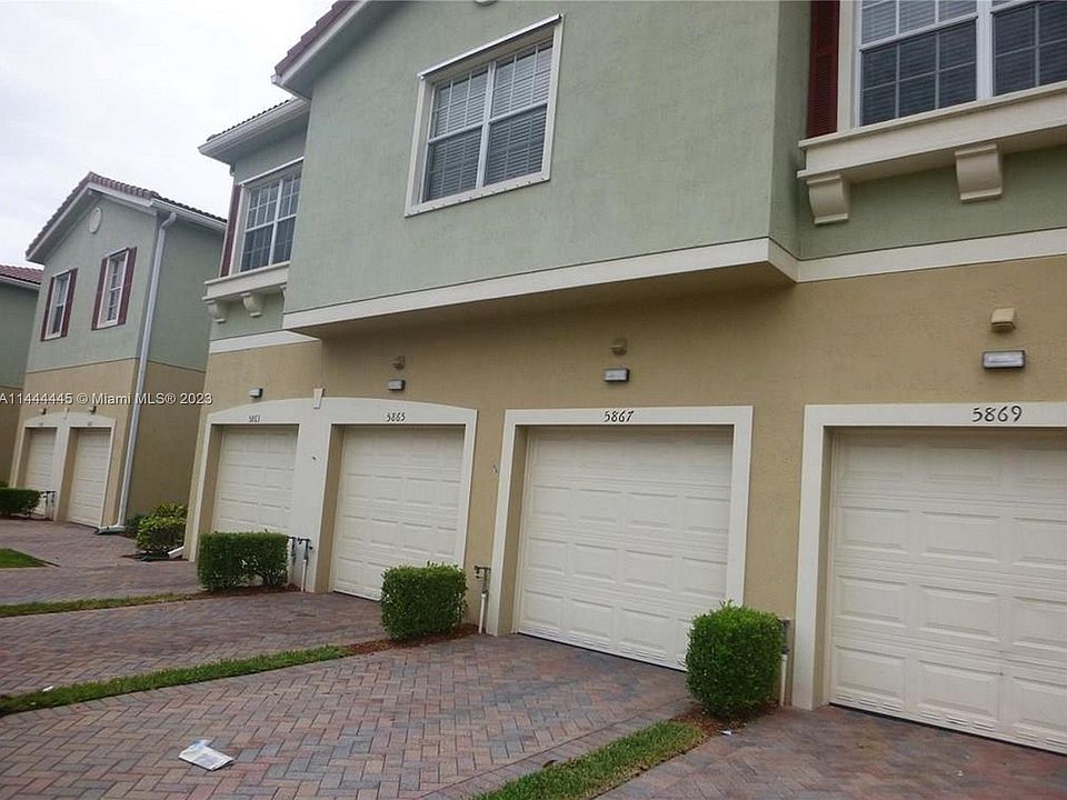 1st image of 5867 Hampton Hills Blvd