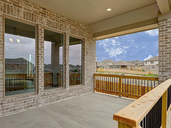 4th image of 12916 Milmar Dr
